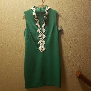 Vince Camuto Green Midi Dress with White Trim